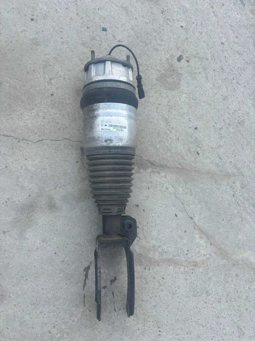 Perna originala dreapta fata Porsche Cayenne 2011-2018