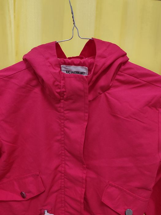 2 buc geacă roz mărime 134-140cm și 128-134cm