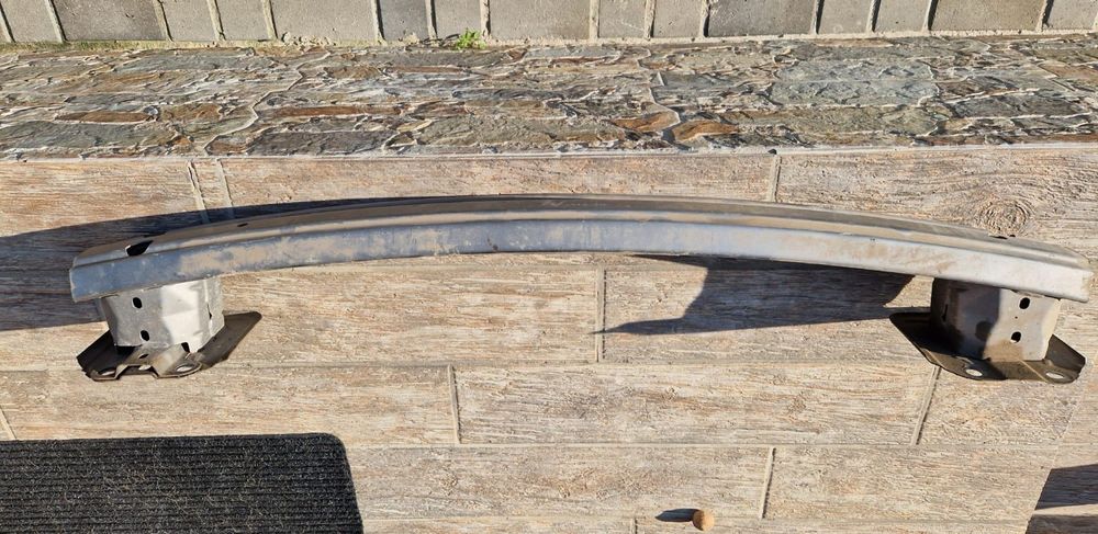 Intaritura/armatura bara spate Volvo V60/V60CC > 2018.