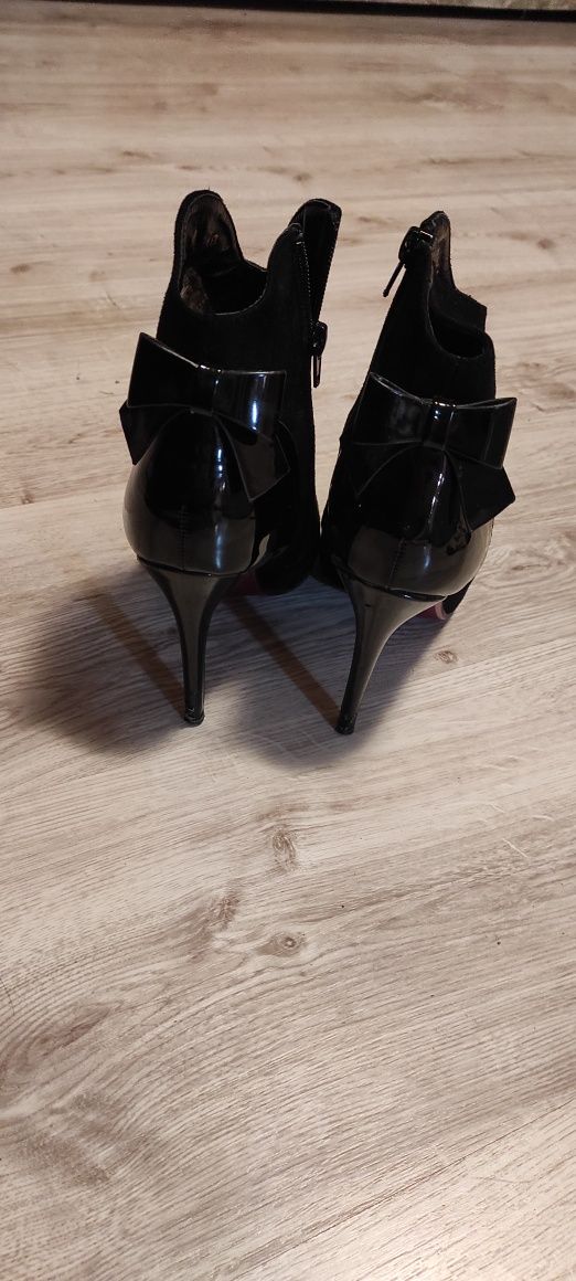 Botine elegante mărime 38