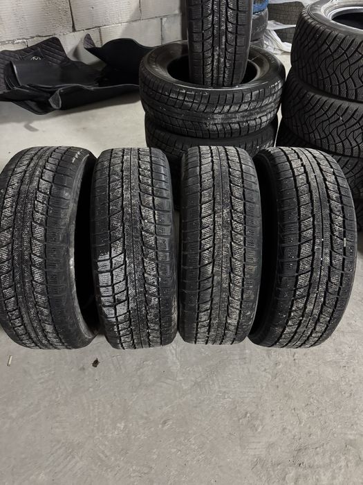 Зимние шины Triangle 215/60/16