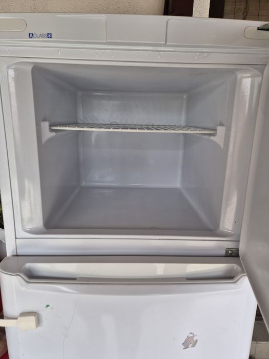 Frigider indesit