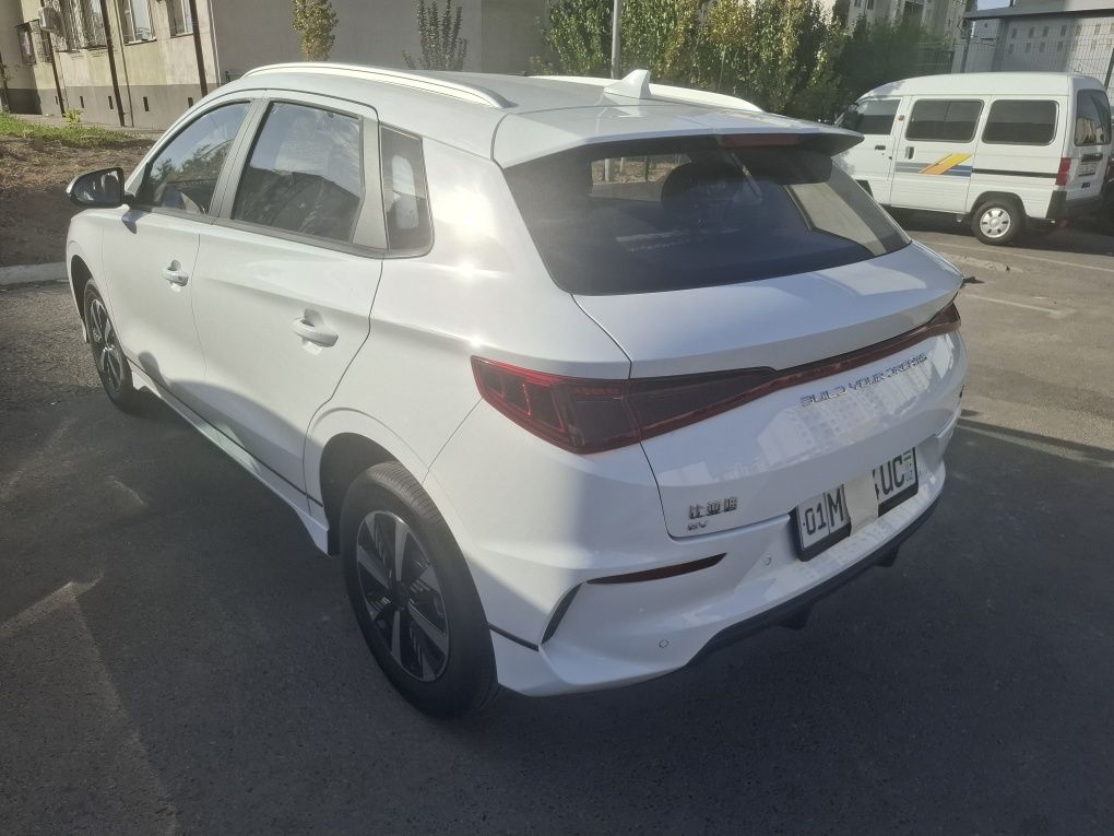BYD E2 Lakshri 405 km