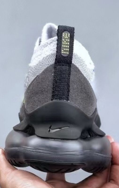 Мъжки маратонки Nike Air Scorpion FK grey 41,42,43