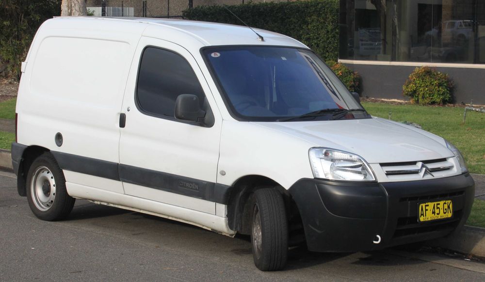 Теглич за Citroën Berlingo Peugeot Partner 1996-2007