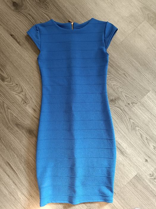 Дамска ефектна рокля