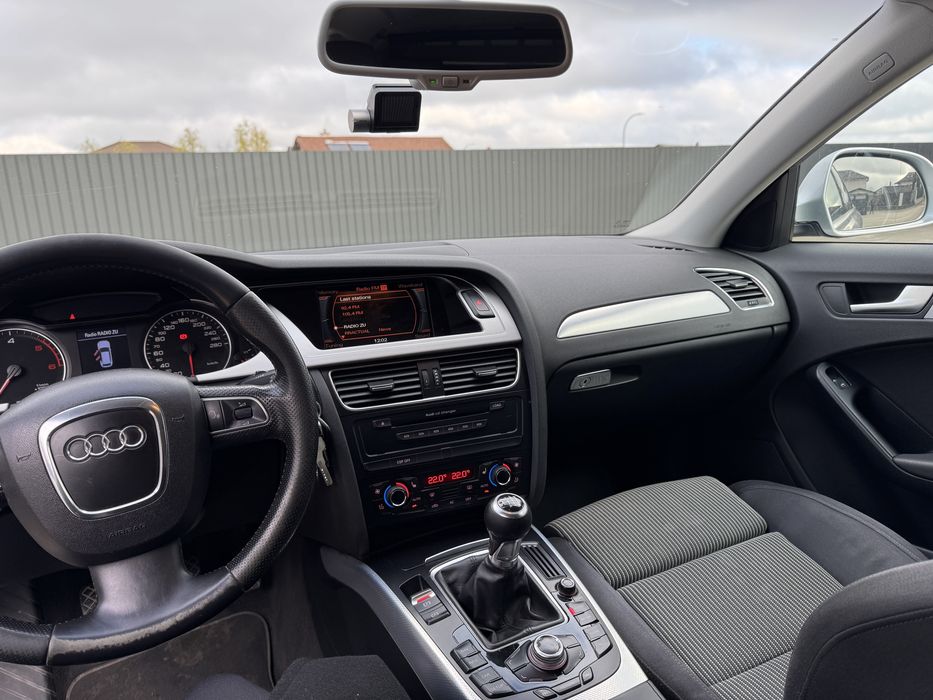 Audi a4 b8 2.0 TDI