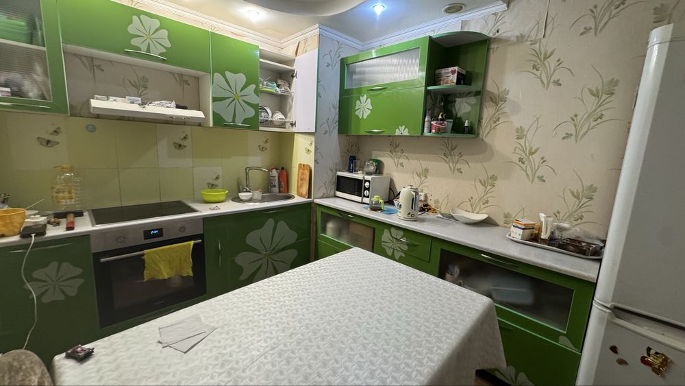 Кухонный гарнитур