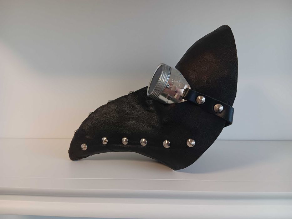 Автентична кожена венецианска маска – ръчна изработка