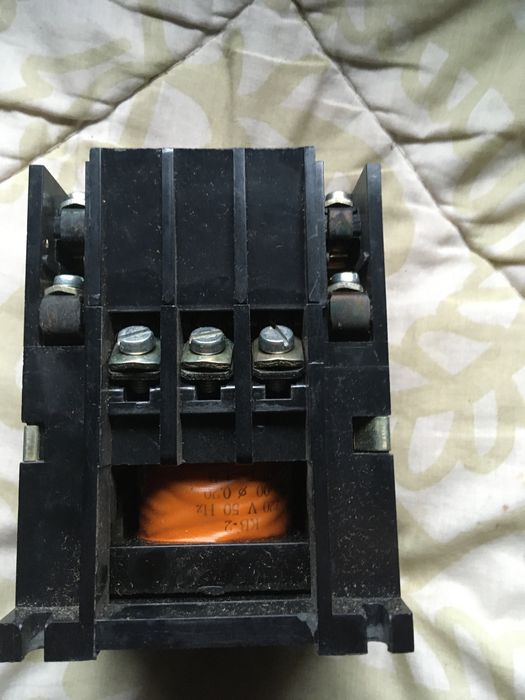Контактор за променлив ток 32 А