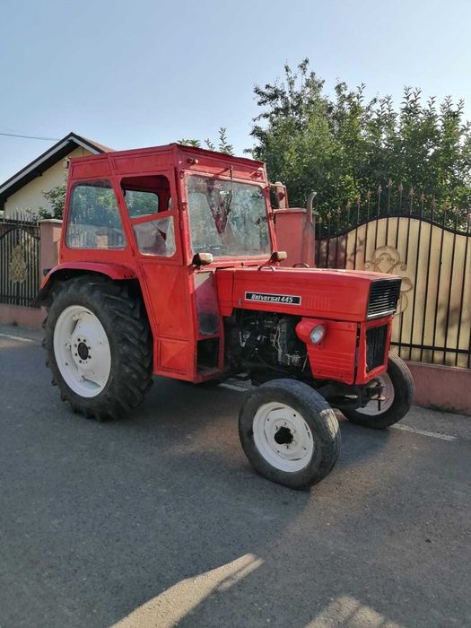Universal 445 de vanzare