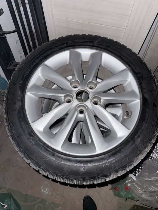 Шины с диском.