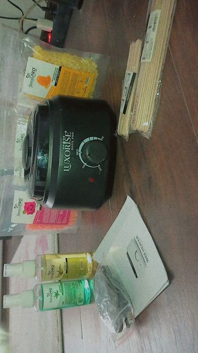 Aparat de epilat cu ceara