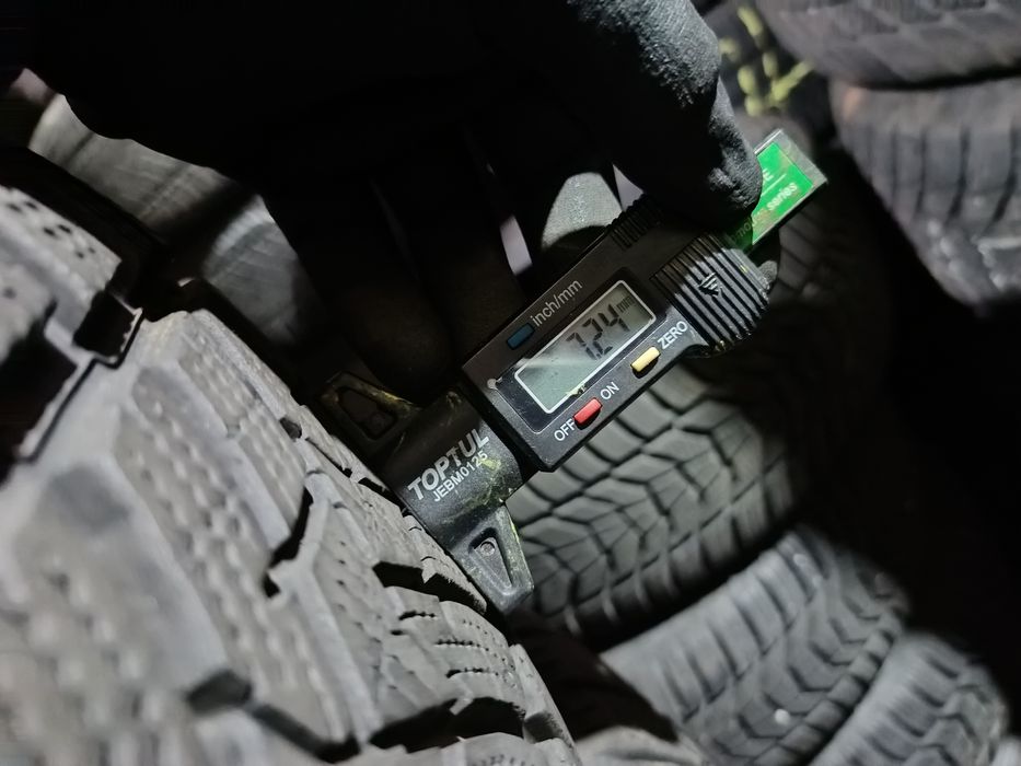 Anvelope MS iarna 215 60 17 Dunlop 6-7mm