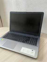 Ноутбук ASUS VivoBook X542UQ