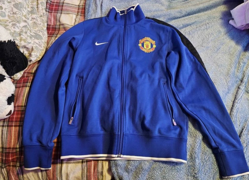 Nike manschester united олимпийка