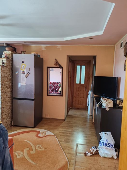 Vand apartament 2 camere