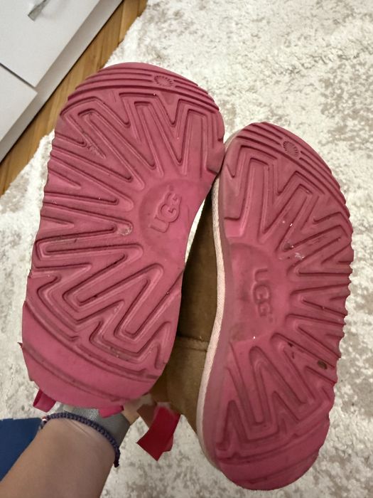 Ugg fetite n 28,5(18cm)