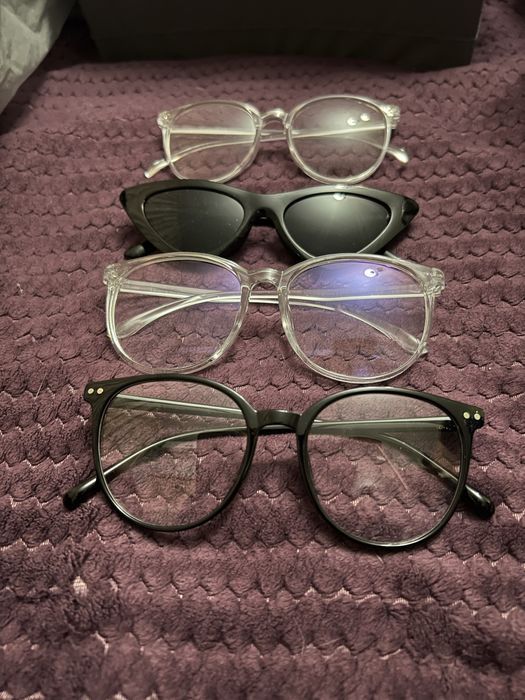 4 чифта очила на цената на 1