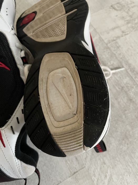 Маратонки Nike Air Monarch 44