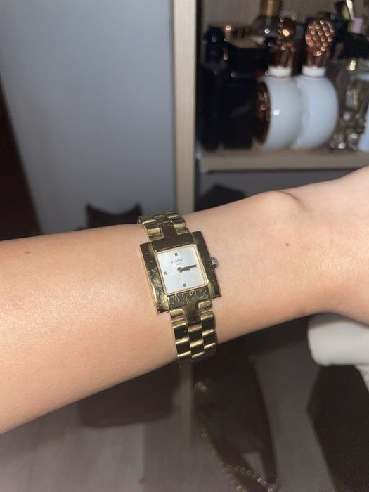 Vand ceas in stare buna