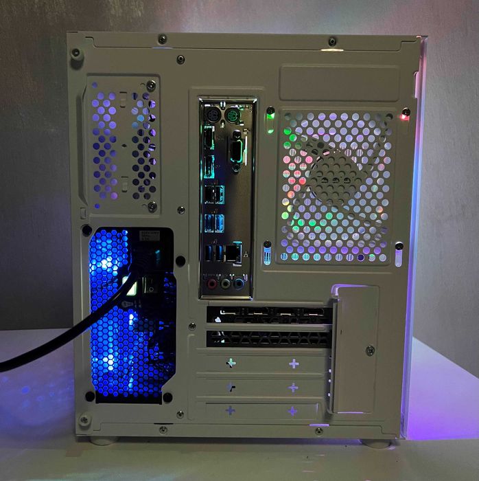 OFERTA PC Gaming i7 10700K 32Gb RTX 3070 WIFI Cs2 Fortnite Fivem Gta5