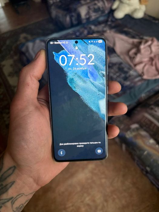 Продам s21 5g или обменяю)