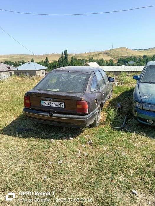 Автомобиль Опель