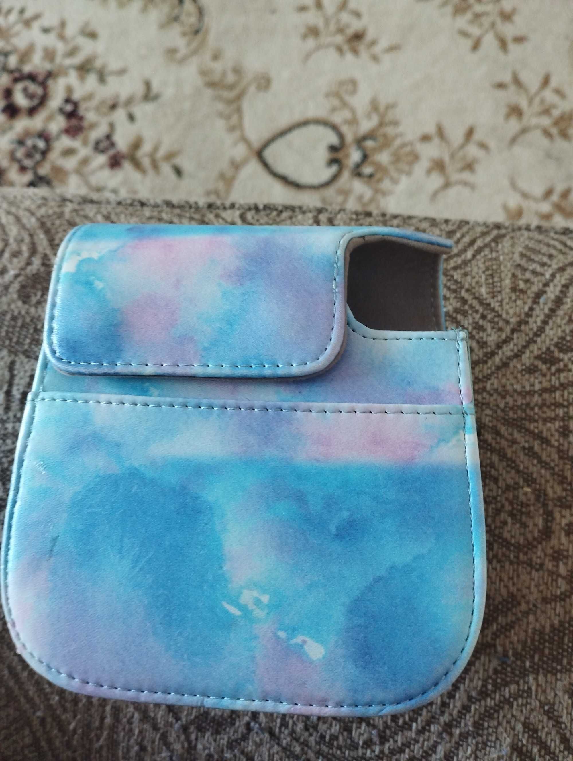 Продам чехол для instax 12 mini