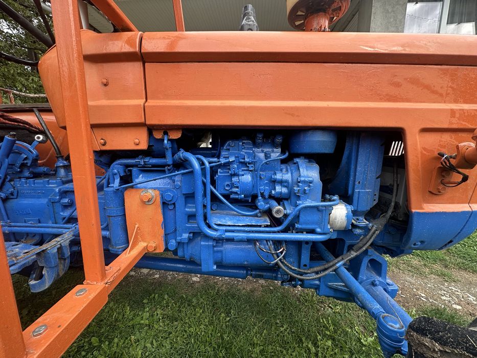 Tractor Fiat 350