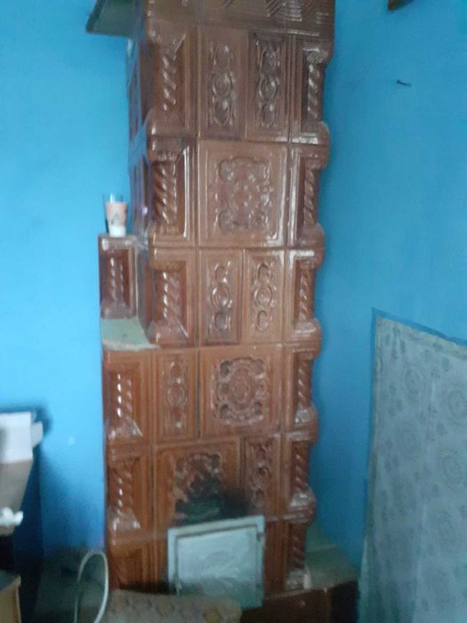 inchiriez 2 camere (beci/magazie /teren) /intrare separata