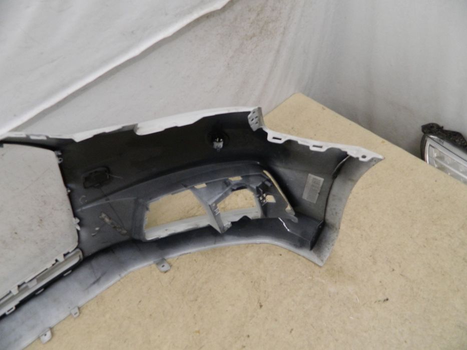 Bara fata Audi A4, 8W, B9, 2017, 2018, 2019, 2020, 8W0807437