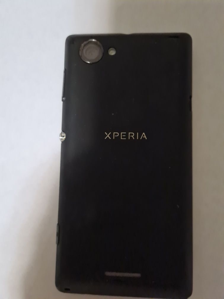 Sony Xperia L nedecodat