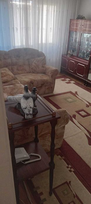 Închiriez apartament 2 camere