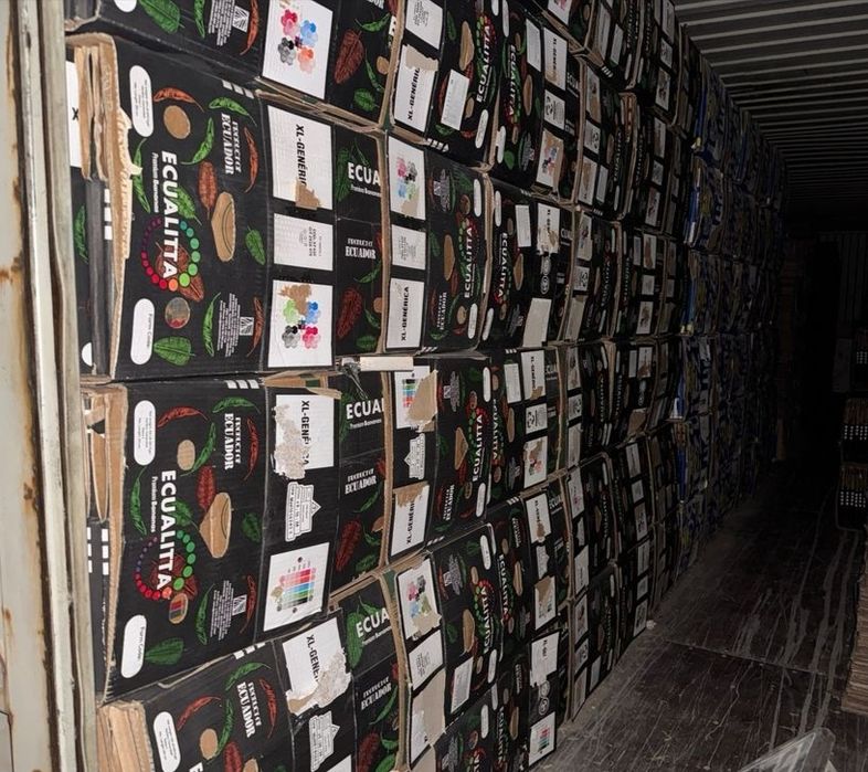 Banan Karobka Sotiladi holati Yangi, eski