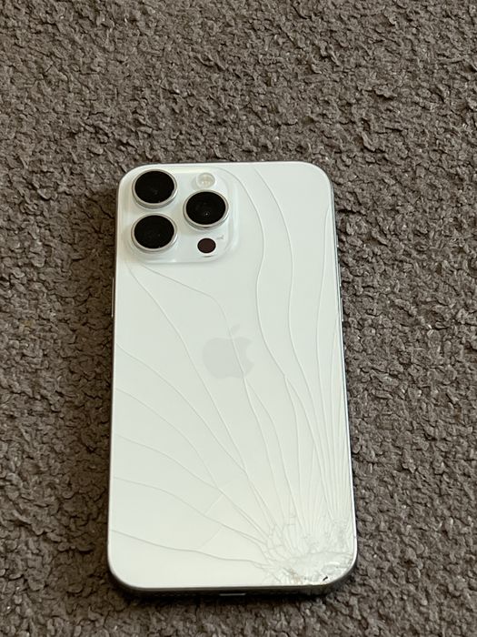 Vand iPhone 16 Pro Max 256 GB!