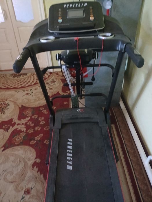 Бегавой дорожка сотилади 130кг кутаради сифатига гарантия берилади