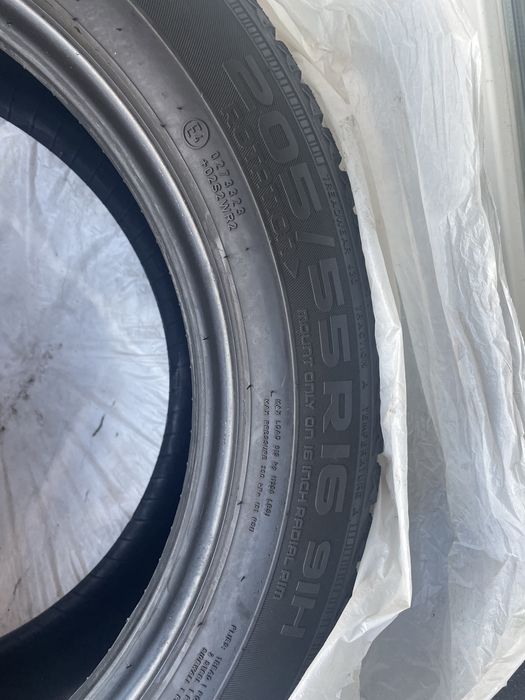 Cauciucuri de iarna 2 buc second stare buna.