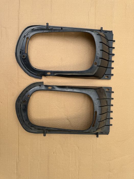 Vand ochelari far si grile Dacia 1300 noi