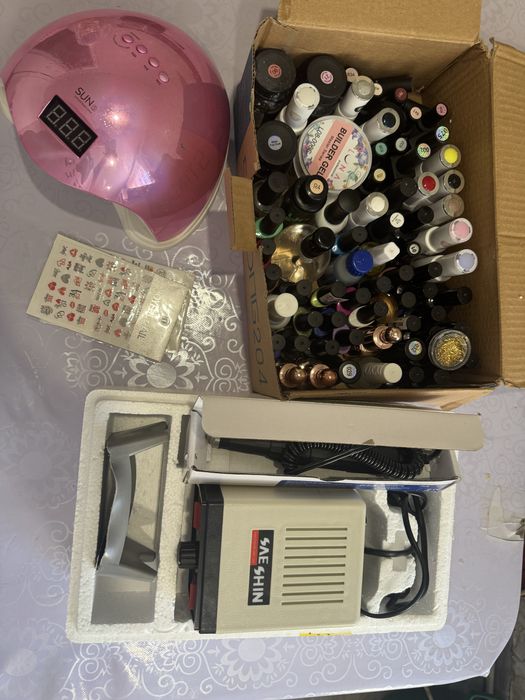 Продам маникюрный набор