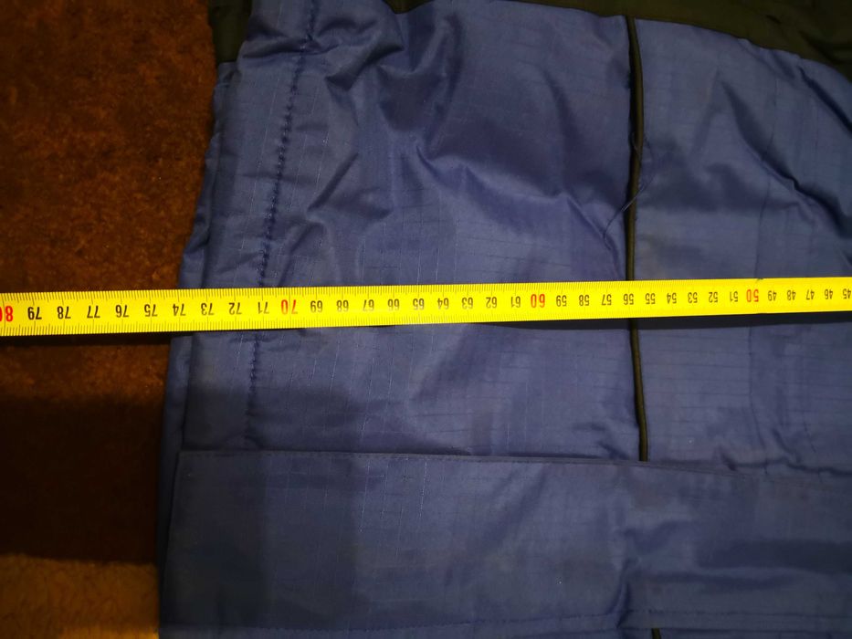 Vector-Jacheta iarna