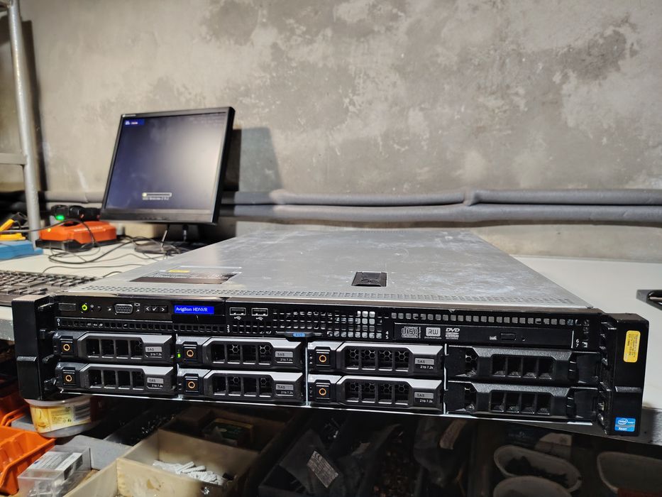Server DELL Poweredge R520 rebranded 12 TB hdd SAS