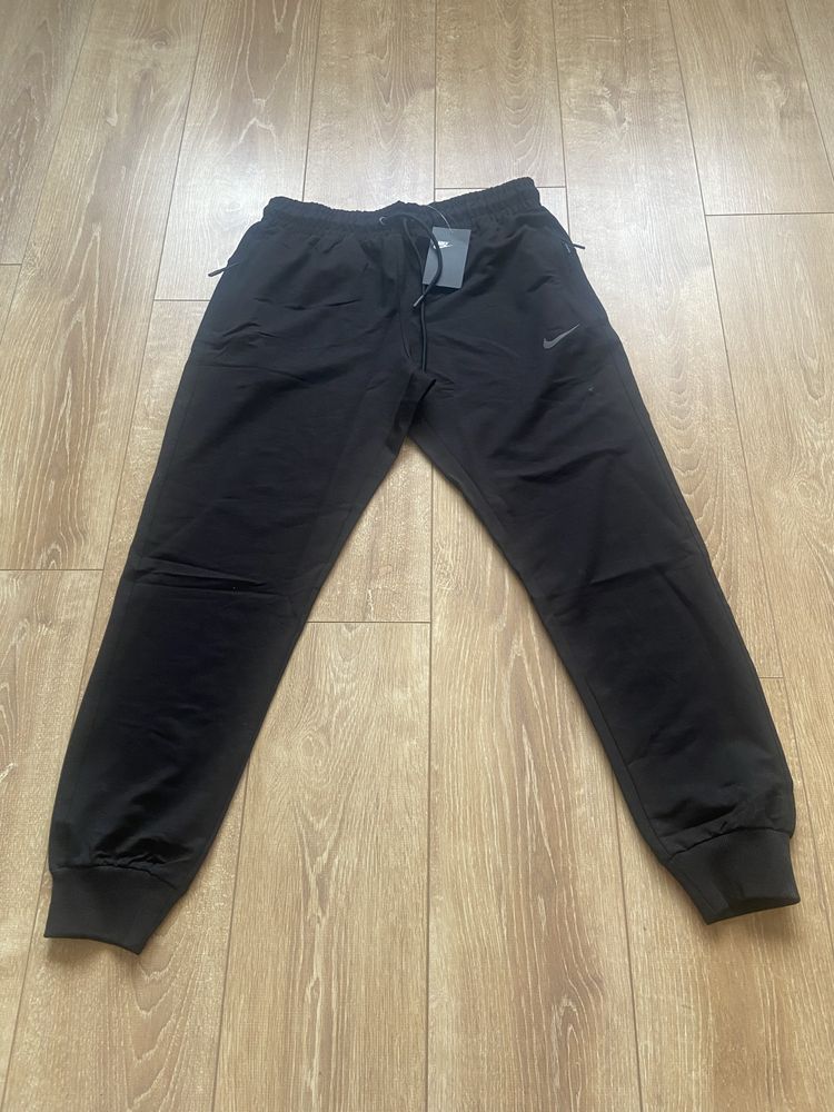 Pantaloni Trening Nike marimea L, XL, XXL