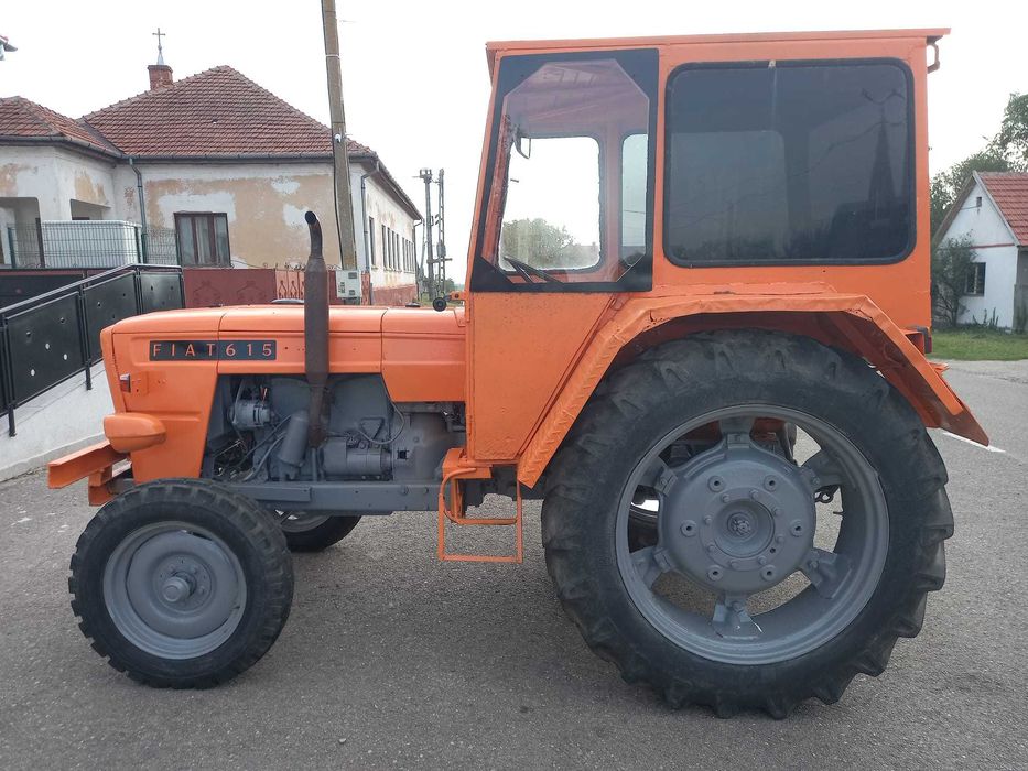 Tractor Fiat 615 + Remorcă