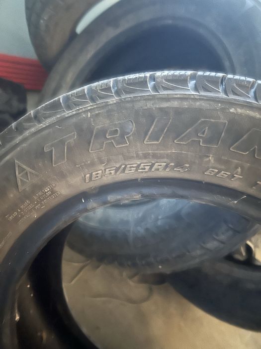 Продам зима шины 14 проездил 2 месяца всего