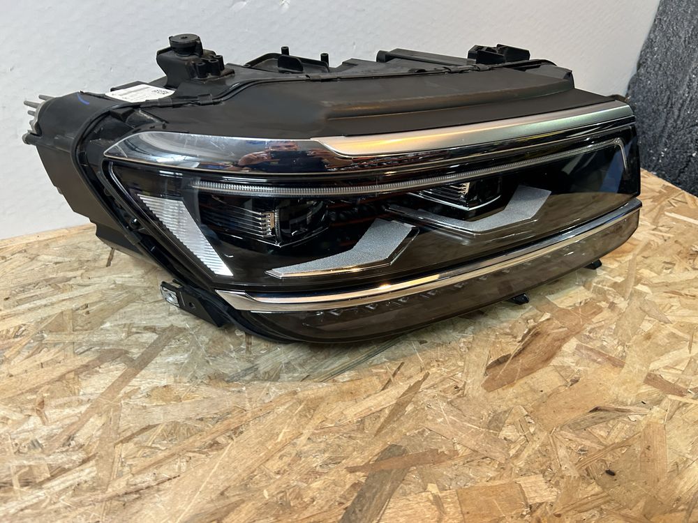 Far vw Tiguan full led 5NN 2016-2020 dreapta