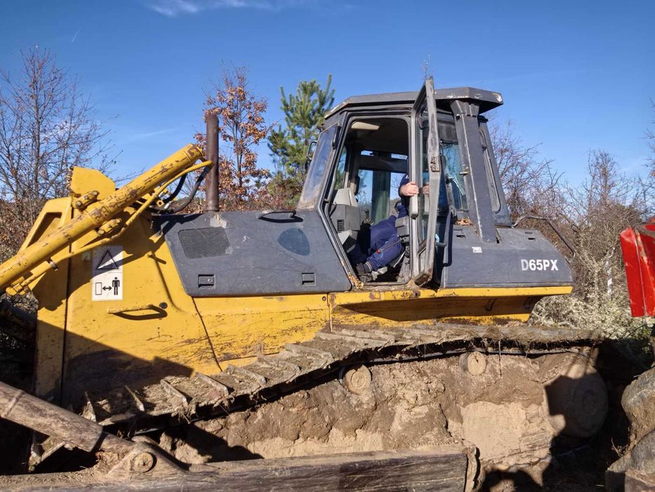 Булдозер Komatsu