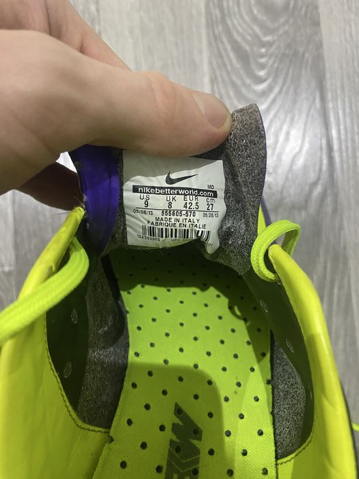 Бутсы футбольные Nike