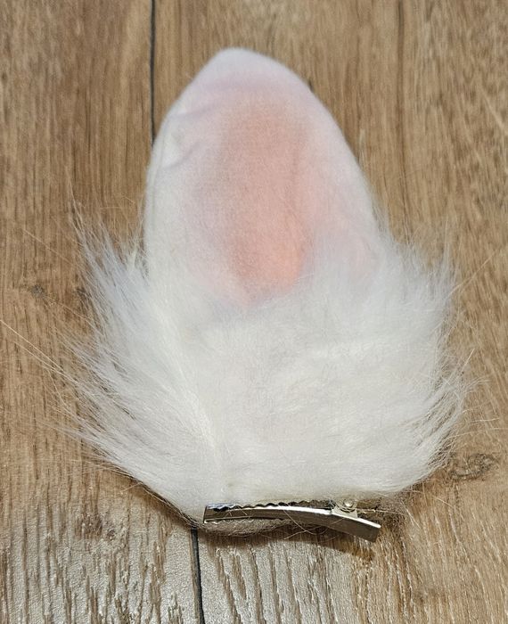 Costum/rochita iepuras, fetite, 10 ani