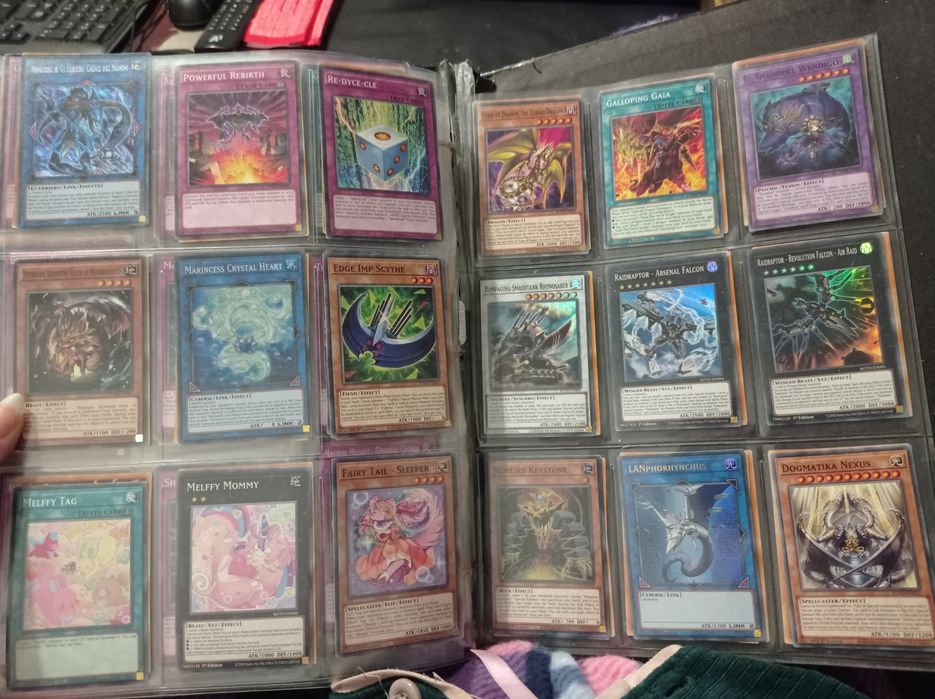 Yu-Gi-Oh cards, Югио карти